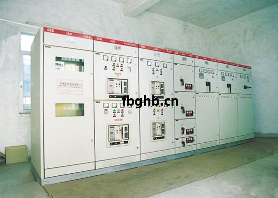 東莞(guan)麻湧(yong)鎮(zhen)肥仔(zai)秋(qiu)食(shi)品有限公司配電(dian)工程(cheng)