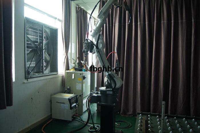 高(gao)精度焊(han)接(jie)機器人(ren)