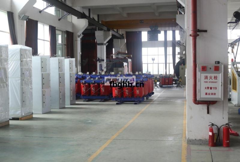 變(bian)壓(ya)器(qi)增容廠(chang)房