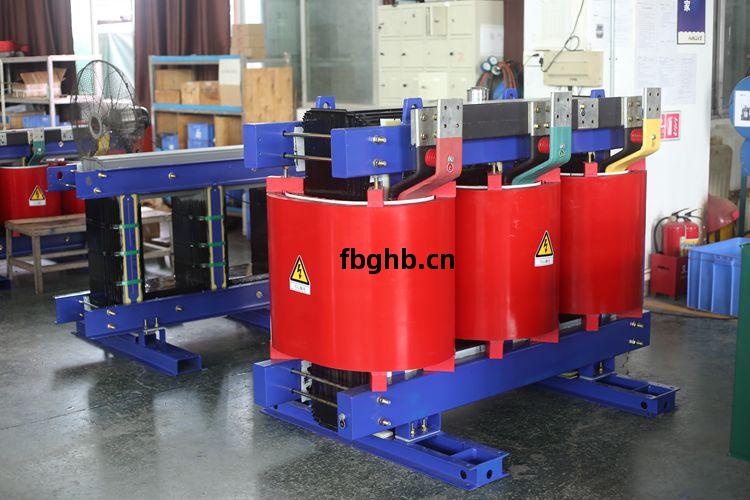 同壹臺變壓(ya)器為(wei)什麽(me)不(bu)同變壓(ya)器廠(chang)家(jia)報(bao)價(jia)差異(yi)這(zhe)麽(me)大(da)