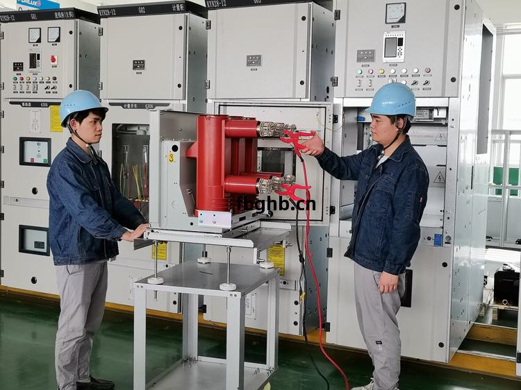 高壓(ya)開(kai)關(guan)櫃(gui)常見(jian)故障(zhang)有哪(na)些