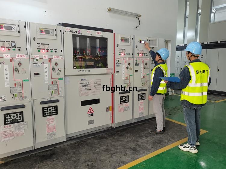 高(gao)低壓(ya)配電(dian)房(fang)操(cao)作(zuo)註(zhu)意(yi)事項(xiang)