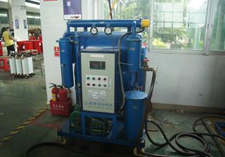 德賽(sai)濾(lv)油(you)機(ji)